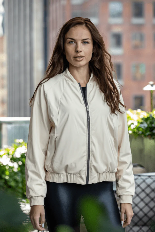 The Abby | Recycled & Reversible Bomber | Black / Ecru - Image 4